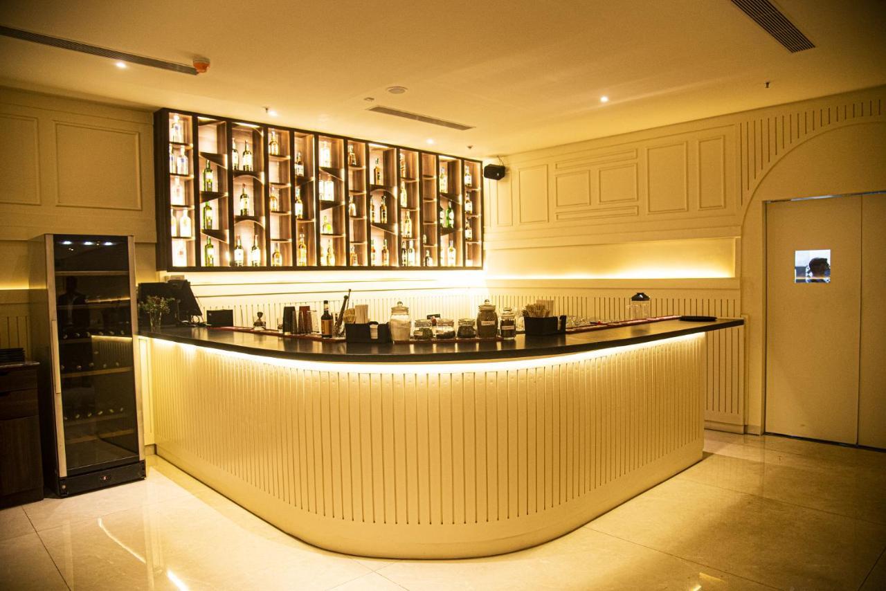 Hotel Jagadish International-Sankey Road バンガロール エクステリア 写真